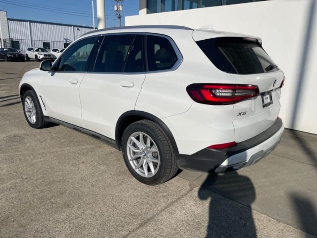 Used 2023 BMW X5 xDrive40i SUV