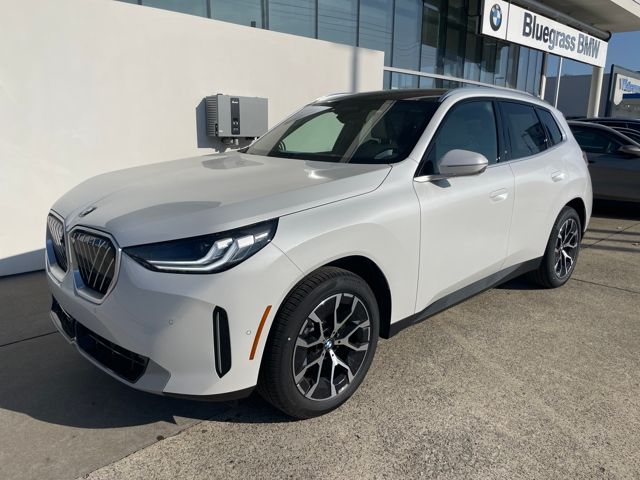 2026 BMW X3 30's photo