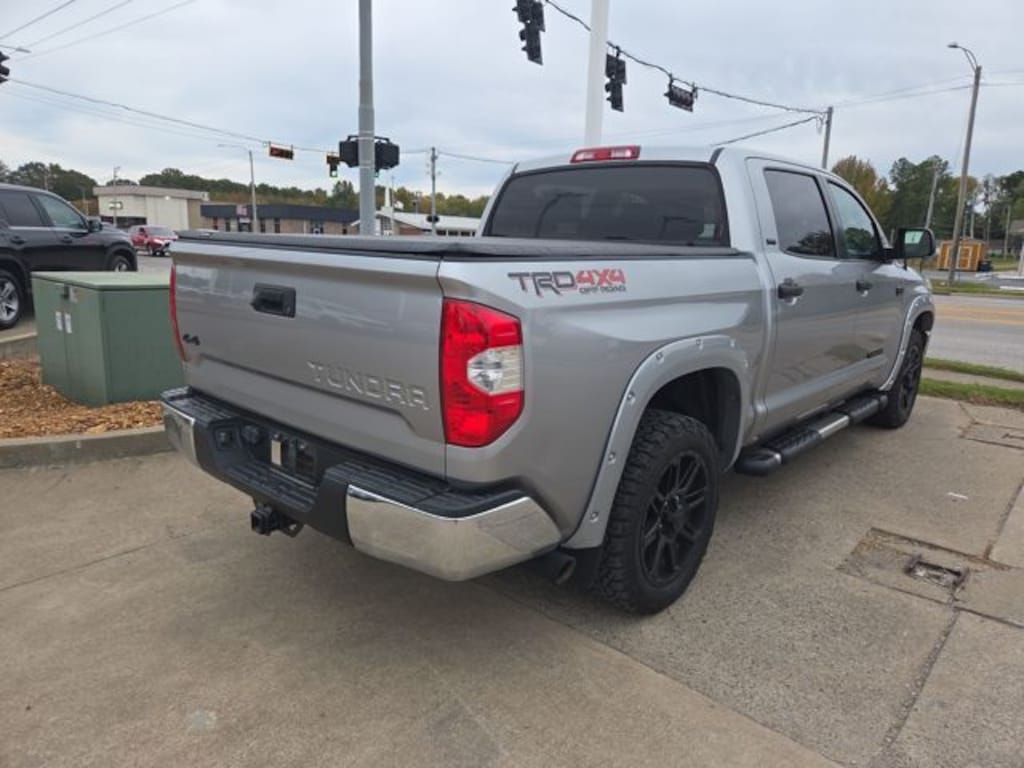 Used 2019 Toyota Tundra SR5 5.7L V8 w/FFV Truck CrewMax