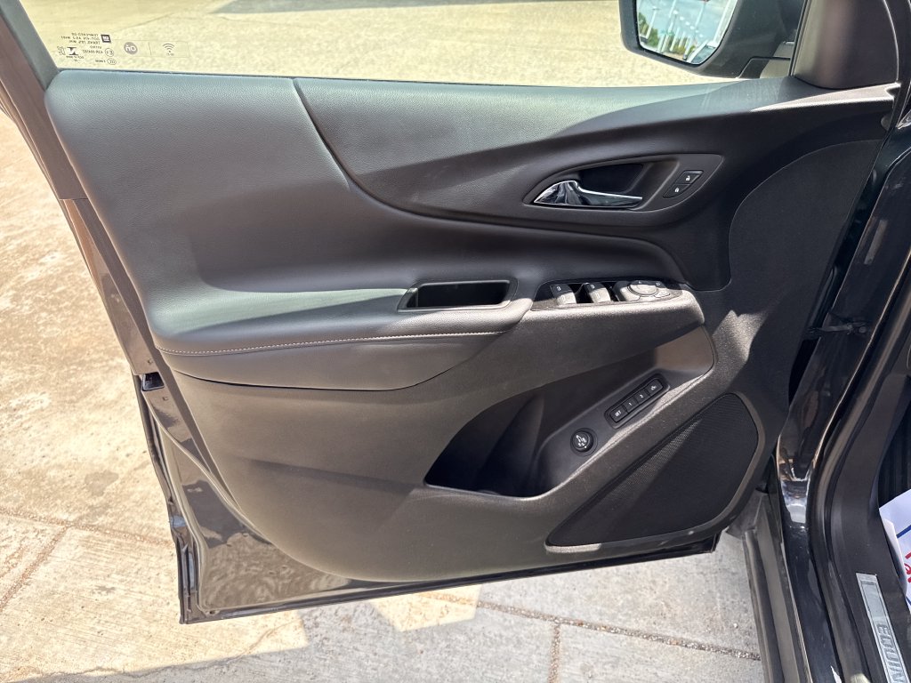 2022 Chevrolet Equinox Premier - Photo 11