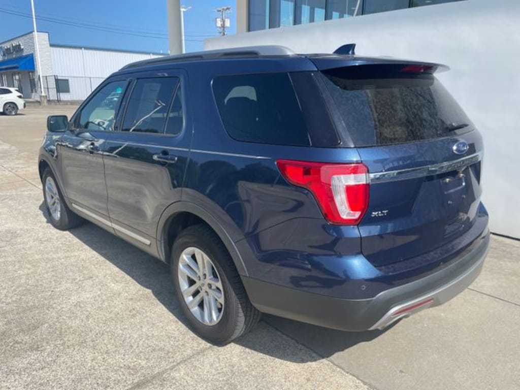 Used 2017 Ford Explorer XLT SUV