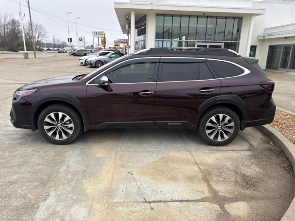 Used 2025 Subaru Outback Touring XT SUV