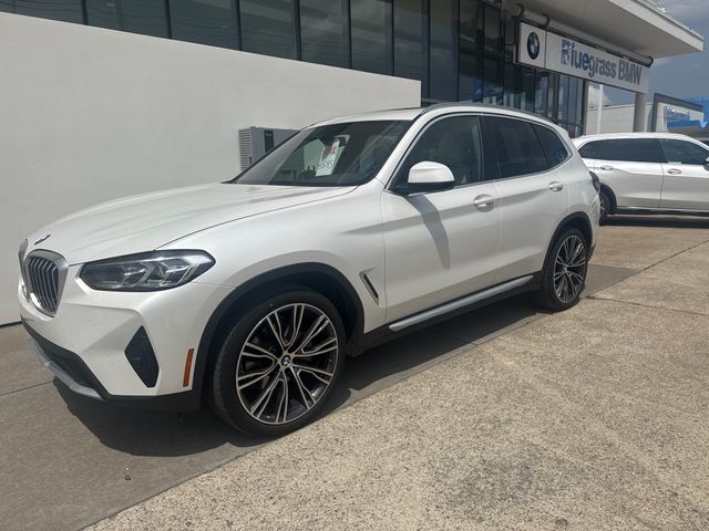 2022 BMW X3 sDrive30i's photo