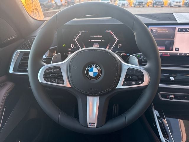 2026 BMW X7 40i - Photo 14