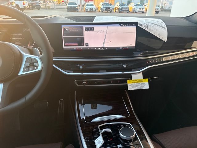 2026 BMW X7 40i - Photo 17