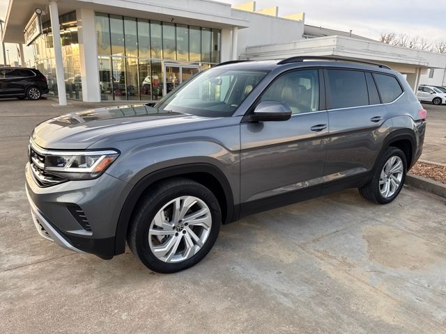 2023 Volkswagen Atlas SE w/Tech's photo