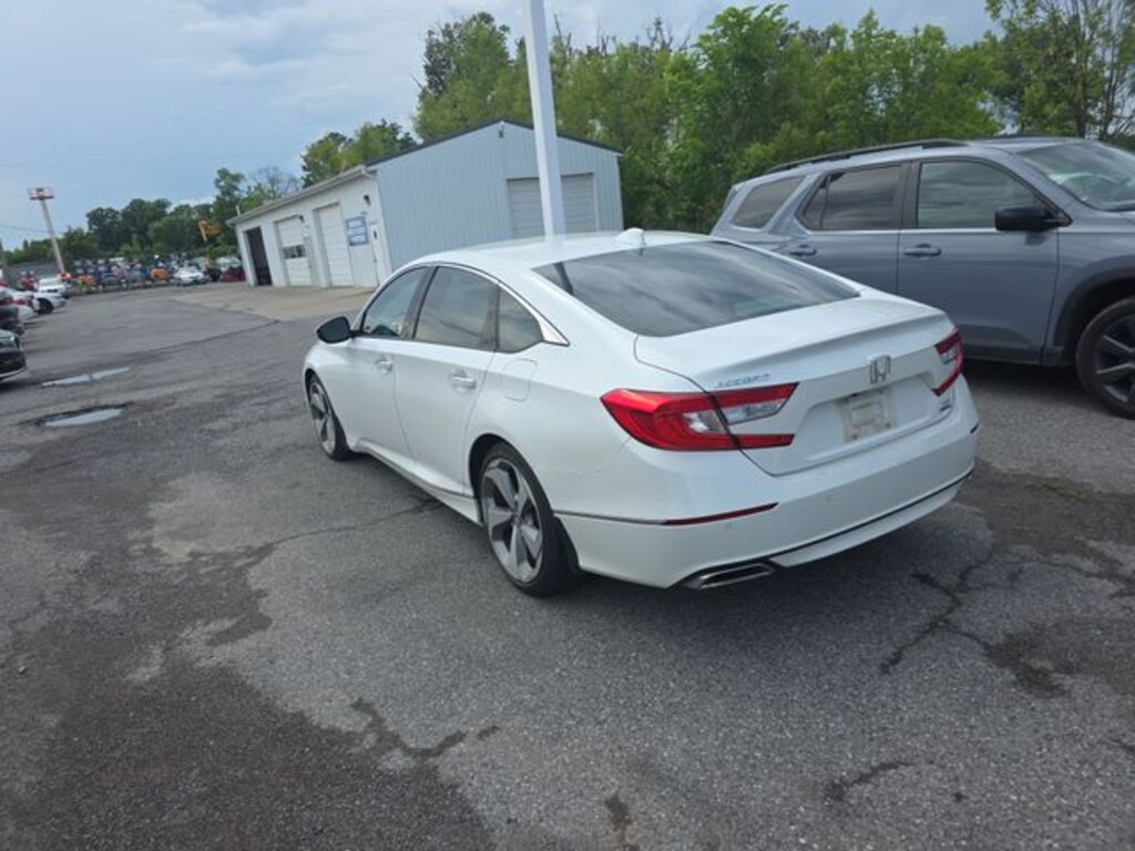Used 2020 Honda Accord Touring 2.0T Sedan