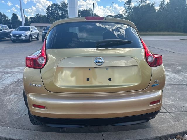 2014 Nissan Juke SL photo 2