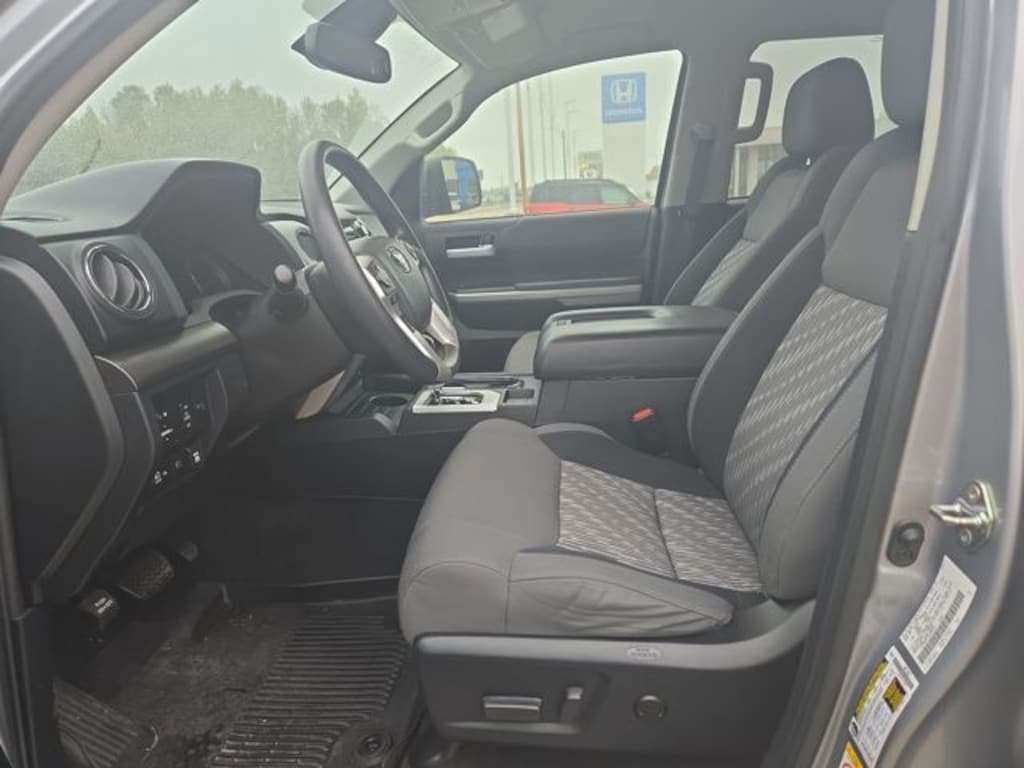 Used 2019 Toyota Tundra SR5 5.7L V8 w/FFV Truck CrewMax