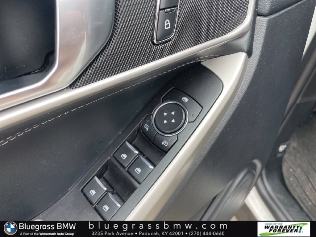 2022 Ford Explorer XLT - Photo 8