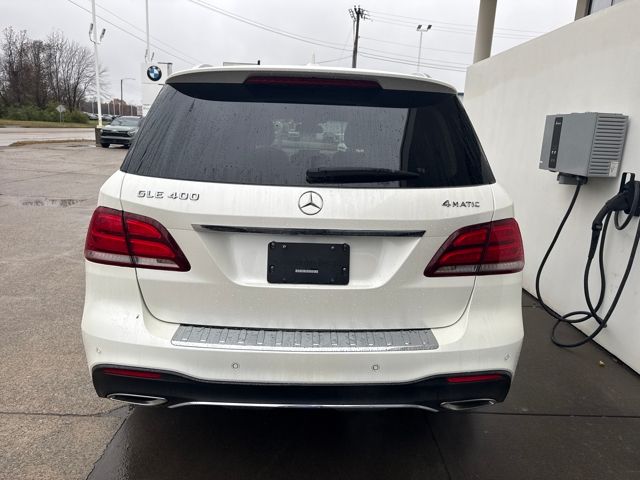 2016 Mercedes Benz GLE 400 4MATIC photo 4