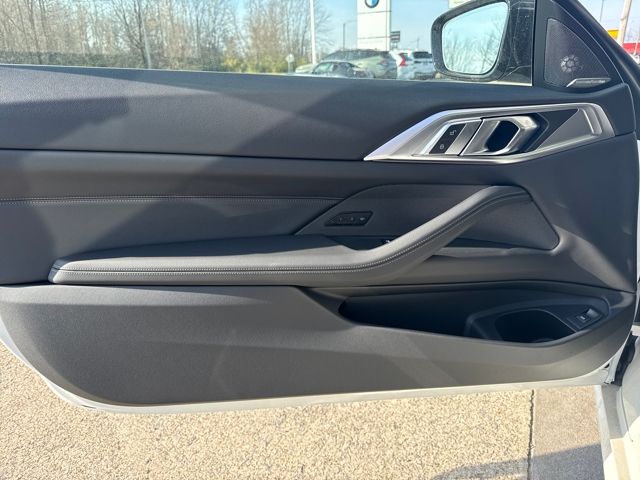 2026 BMW 4 Series 430i - Photo 9