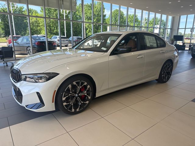 2026 BMW 3 Series 330i xDrive Sedan's photo