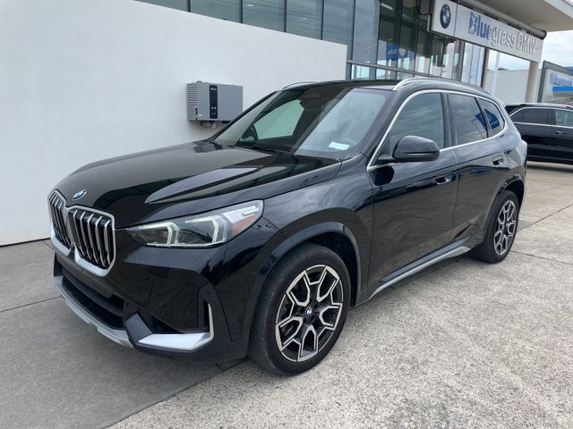2025 BMW X1 xDrive28i's photo
