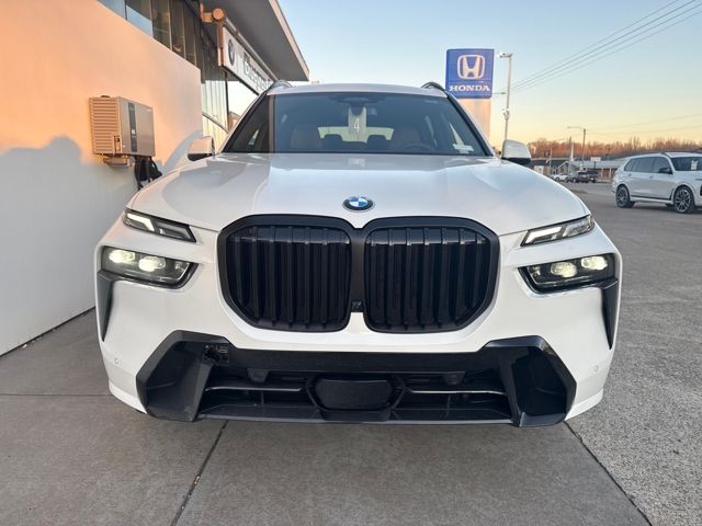 2026 BMW X7 40i - Photo 8