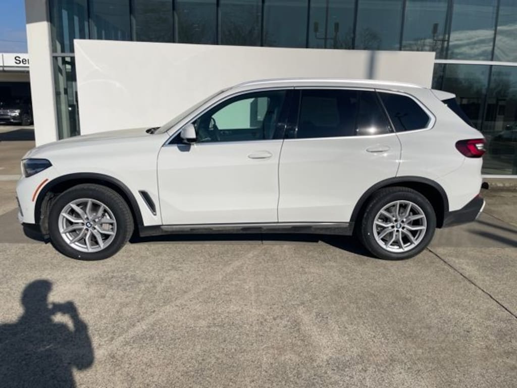 Used 2023 BMW X5 xDrive40i SUV