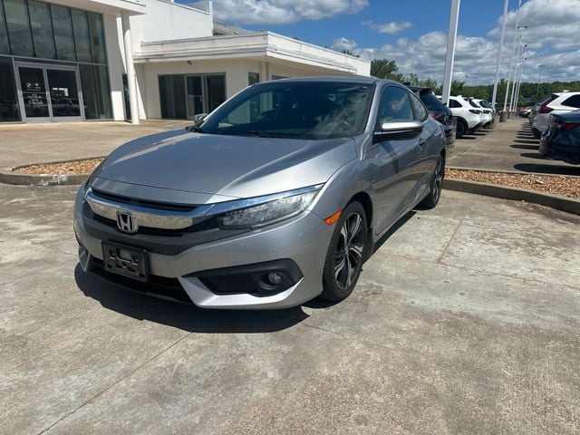 2018 Honda Civic Touring CVT's photo