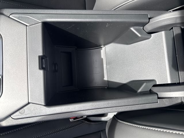 2026 BMW X3 30 - Photo 24