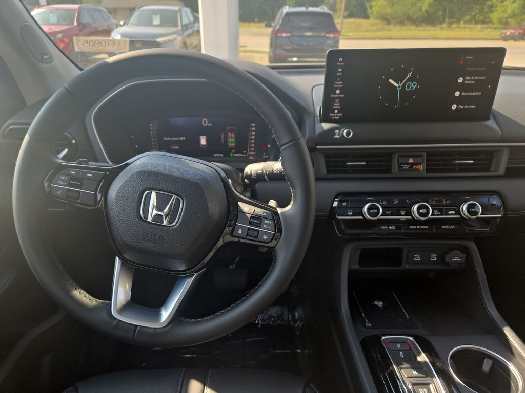 2026 Honda Pilot Touring - Photo 13
