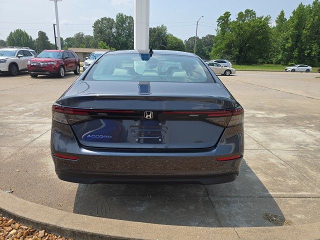 2025 Honda Accord 1.5T SE photo 4