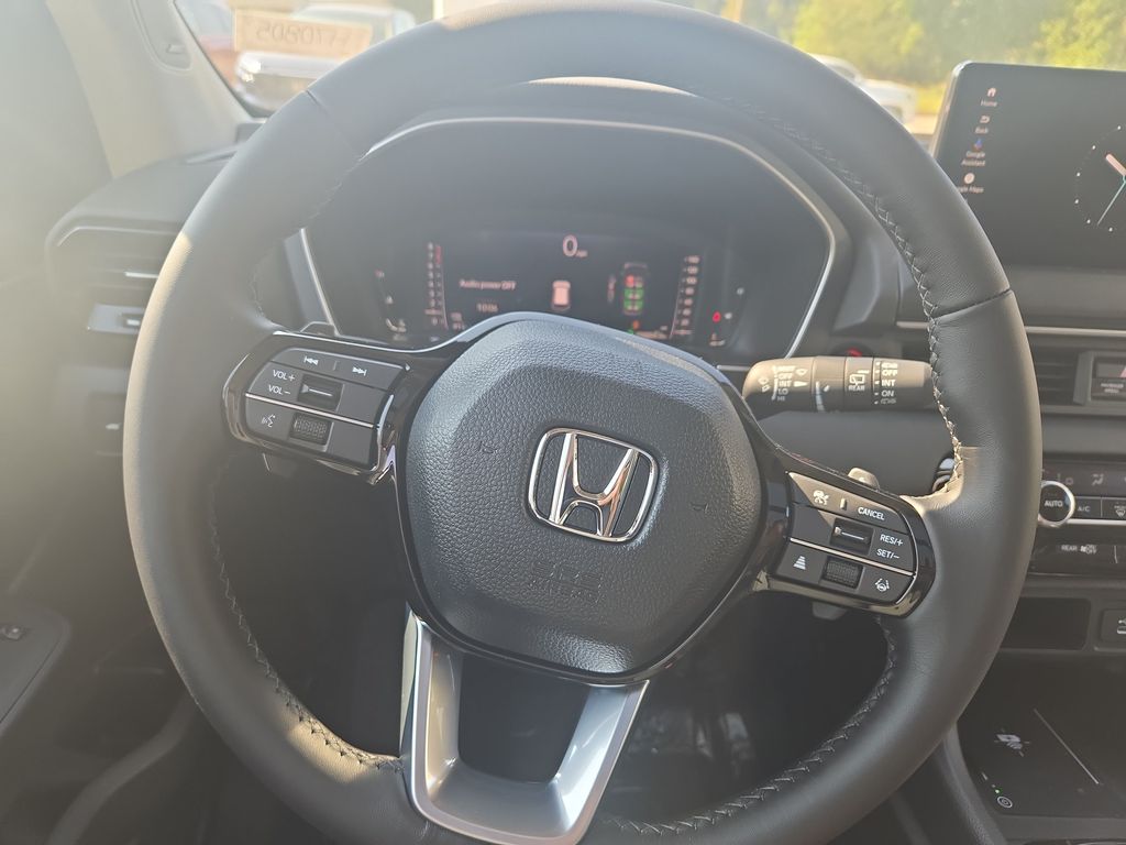 2026 Honda Pilot Touring - Photo 14