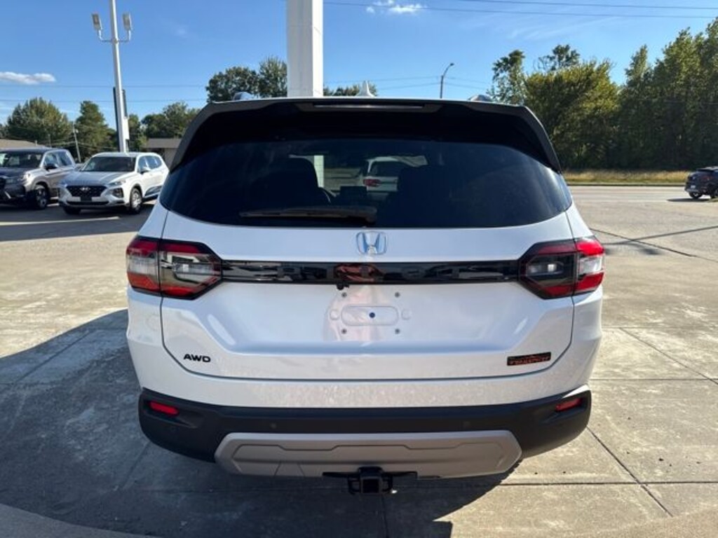 New 2025 Honda Pilot TrailSport SUV