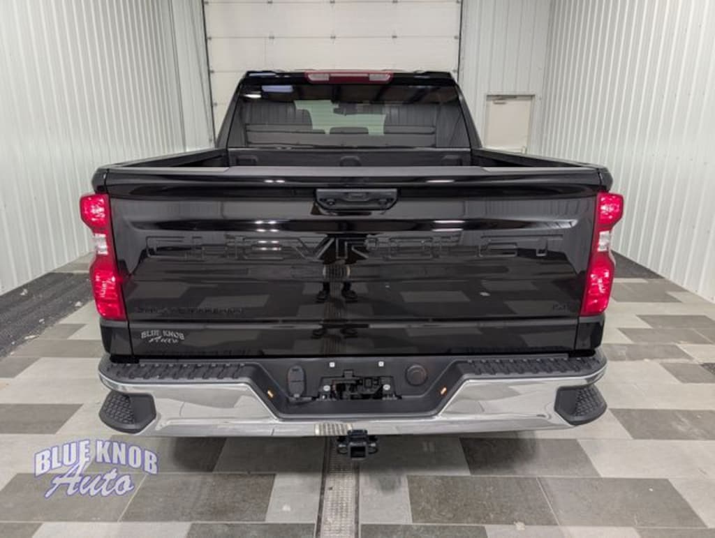 Used 2024 Chevrolet Silverado 1500 LT Truck