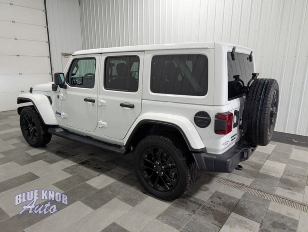 Used 2025 Jeep Wrangler Sahara 4xe SUV