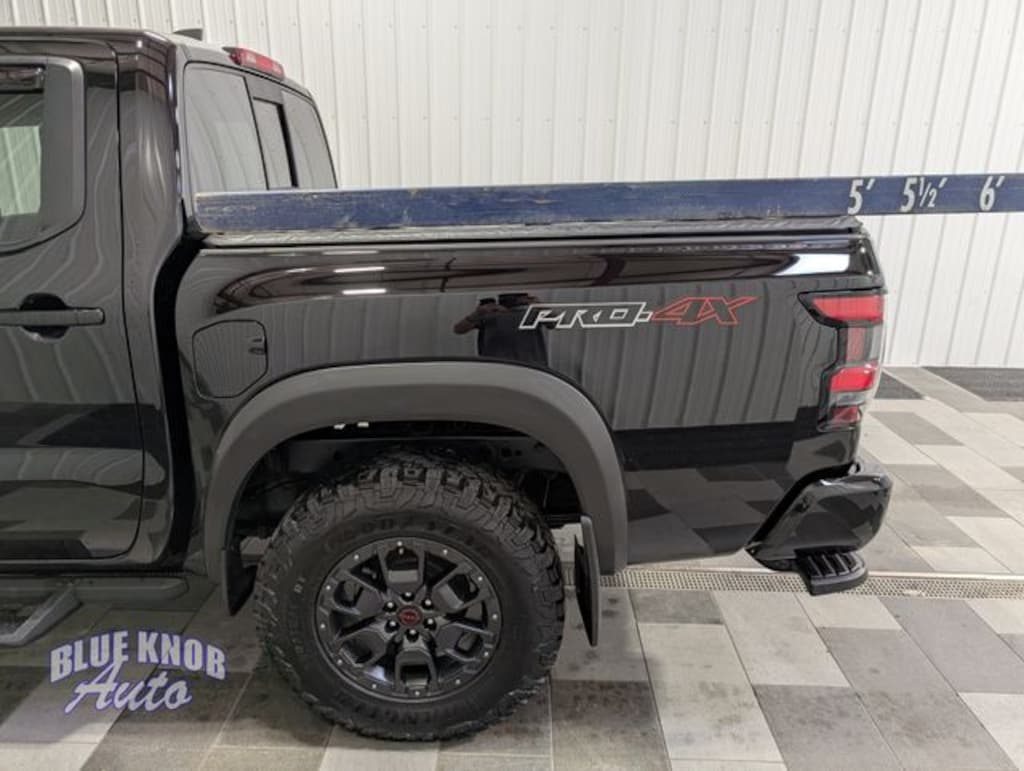 Used 2022 Nissan Frontier PRO-4X Truck