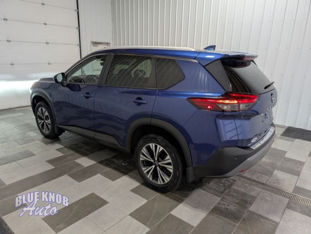 Used 2023 Nissan Rogue SV SUV