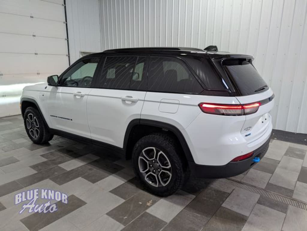 Used 2023 Jeep Grand Cherokee Trailhawk 4xe SUV