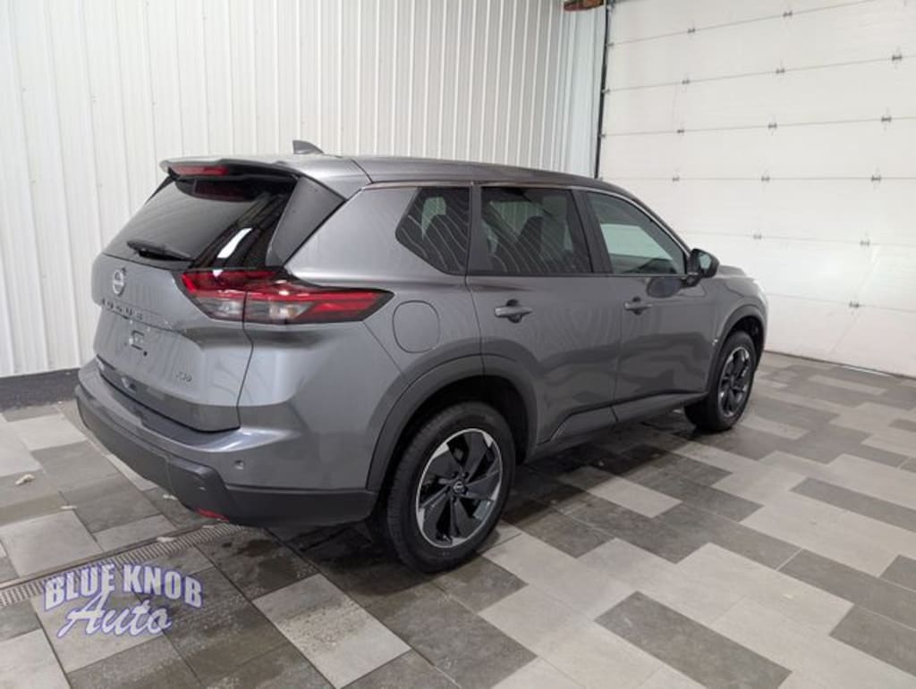 Used 2025 Nissan Rogue SV SUV