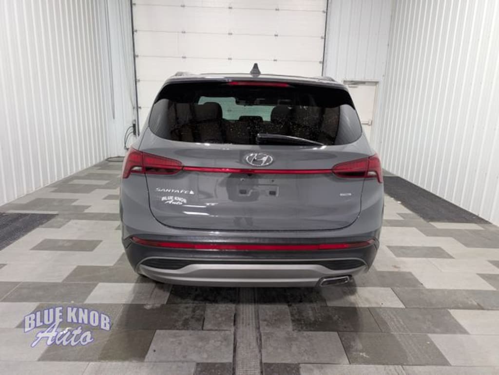 Used 2023 Hyundai Santa Fe SE SUV
