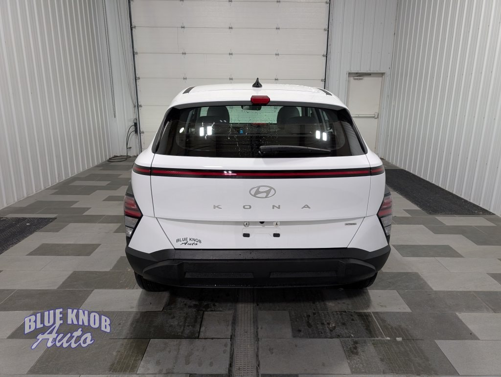 Used 2025 Hyundai Kona SE SUV