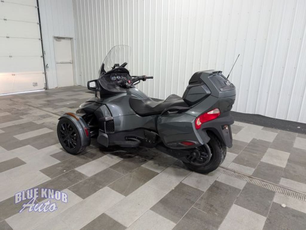 Used 2018 Can-Am Spyder