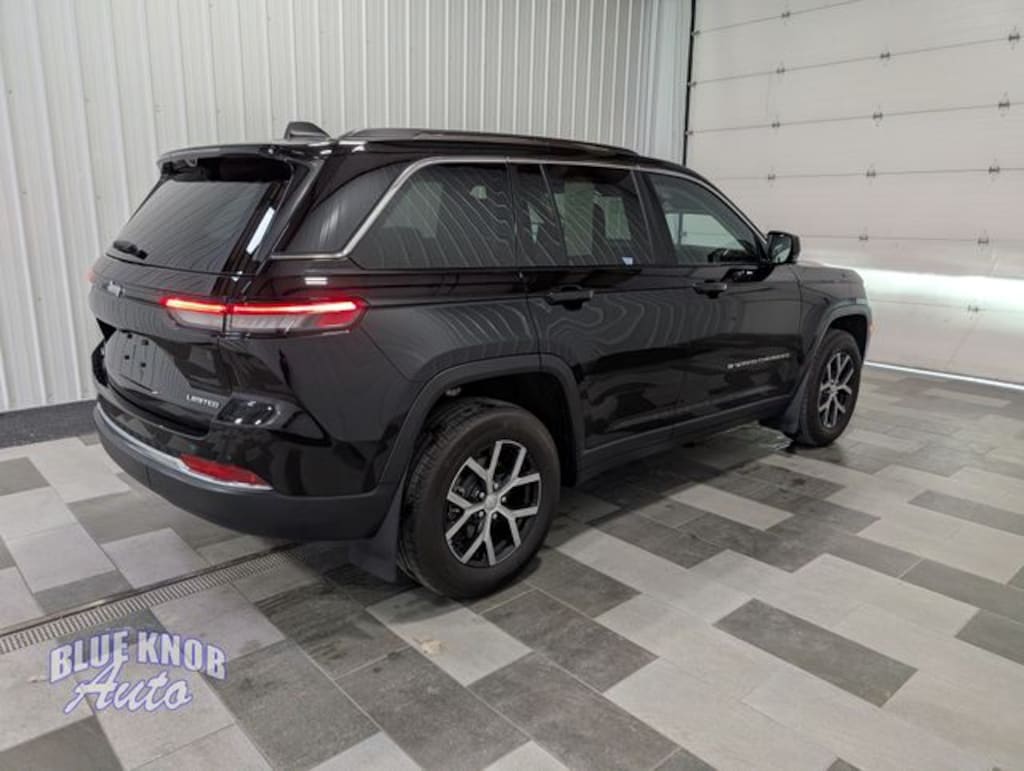 Used 2023 Jeep Grand Cherokee Limited SUV