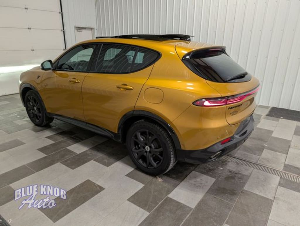 Used 2024 Dodge Hornet R/T Plus SUV