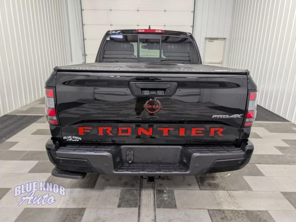 Used 2022 Nissan Frontier PRO-4X Truck