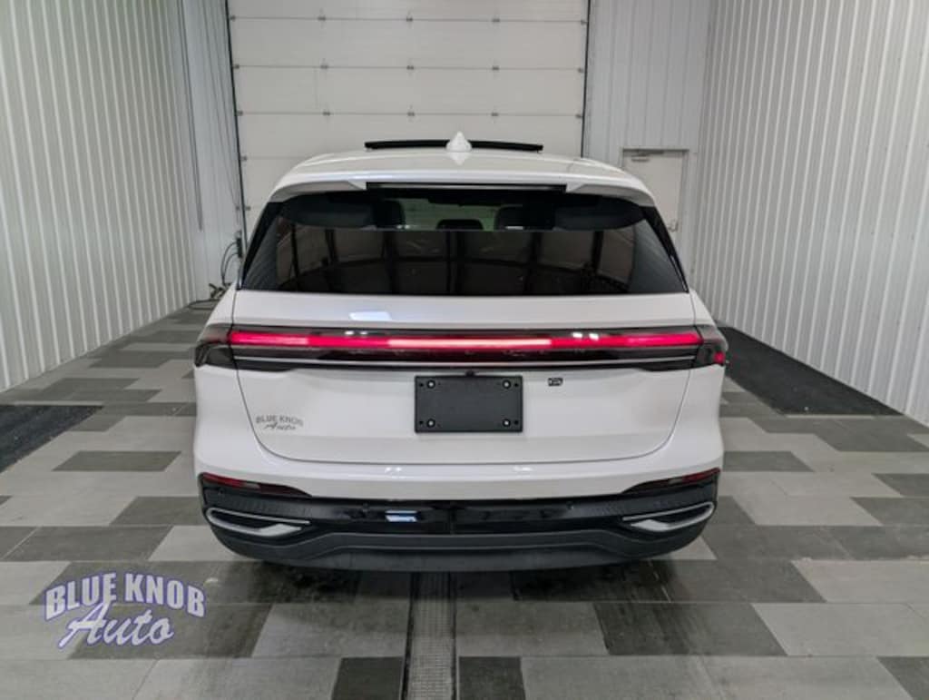Used 2025 Lincoln Nautilus Premiere SUV