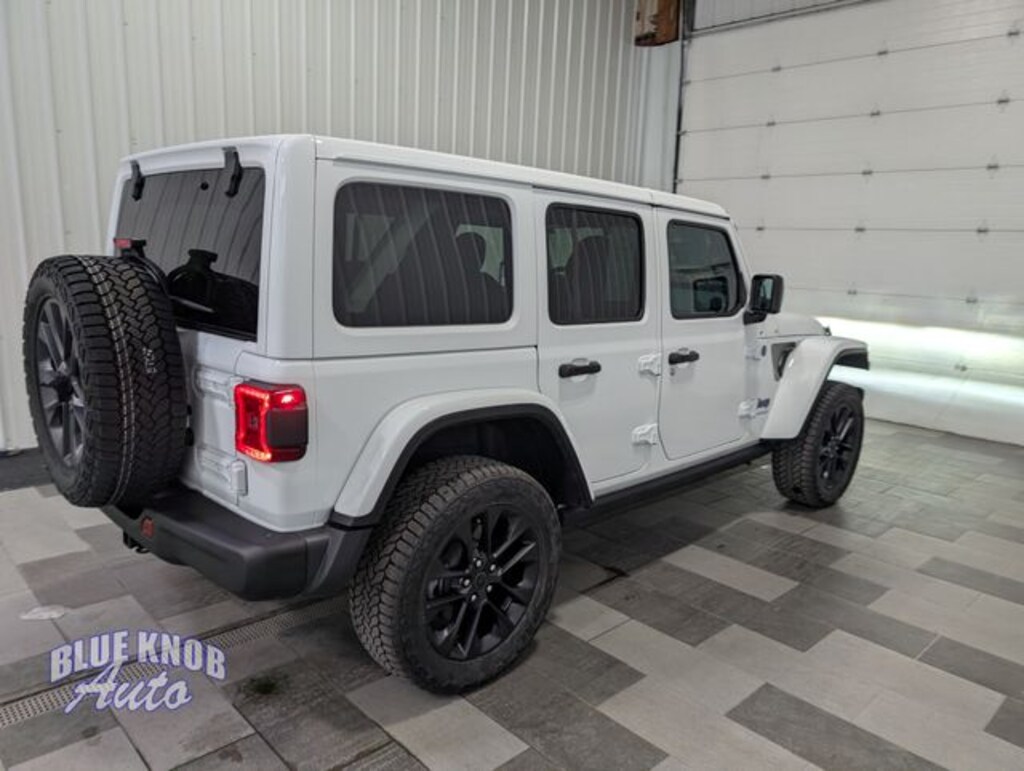 Used 2025 Jeep Wrangler Sahara 4xe SUV