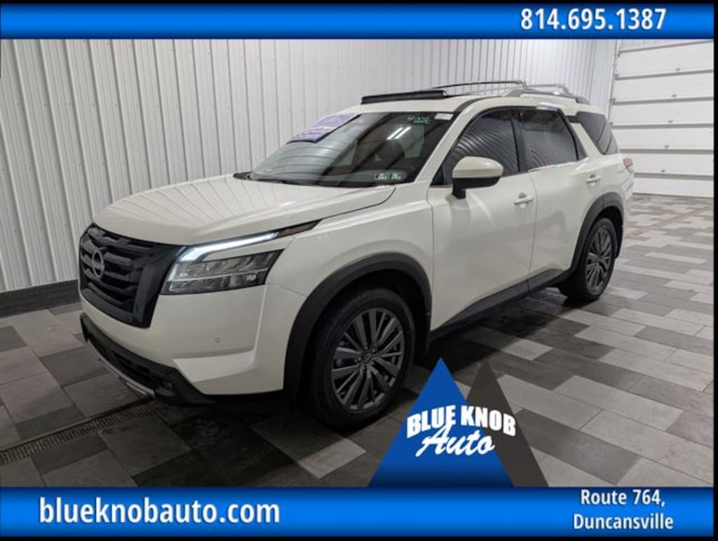 Used 2024 Nissan Pathfinder SL SUV
