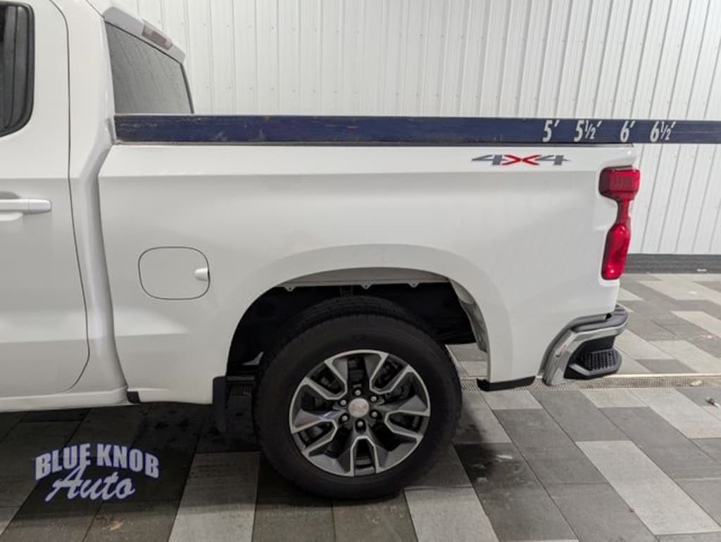 Used 2024 Chevrolet Silverado 1500 LT Truck