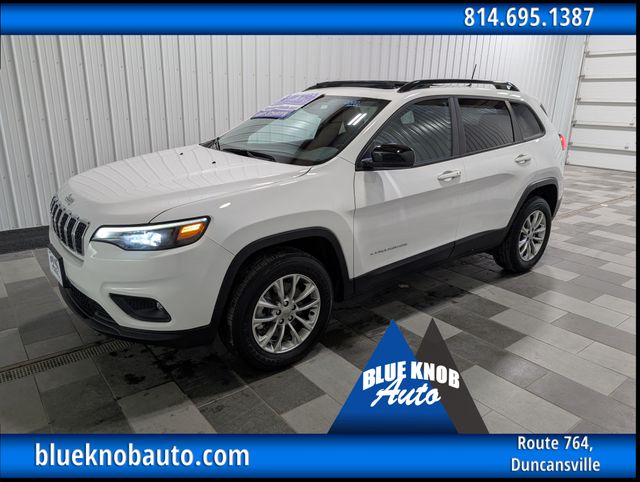 2022 Jeep Cherokee Latitude Lux 4X4's photo