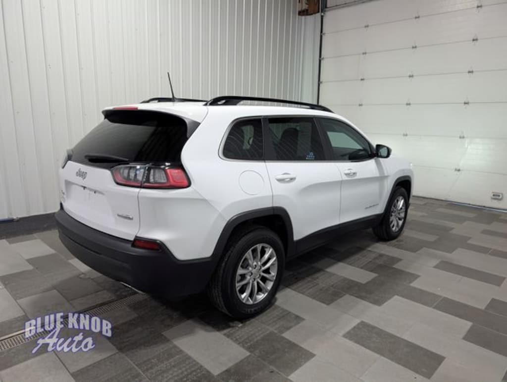 Used 2022 Jeep Cherokee Latitude Lux SUV