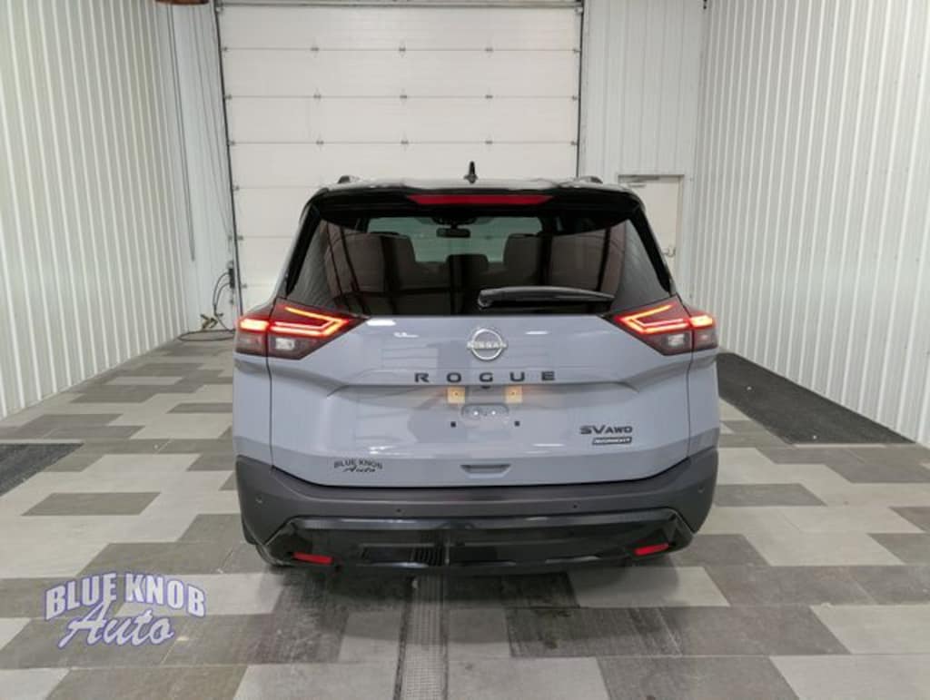 Used 2023 Nissan Rogue SV SUV