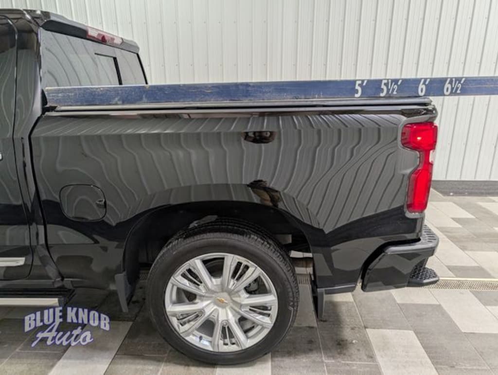 Used 2025 Chevrolet Silverado 1500 High Country Truck
