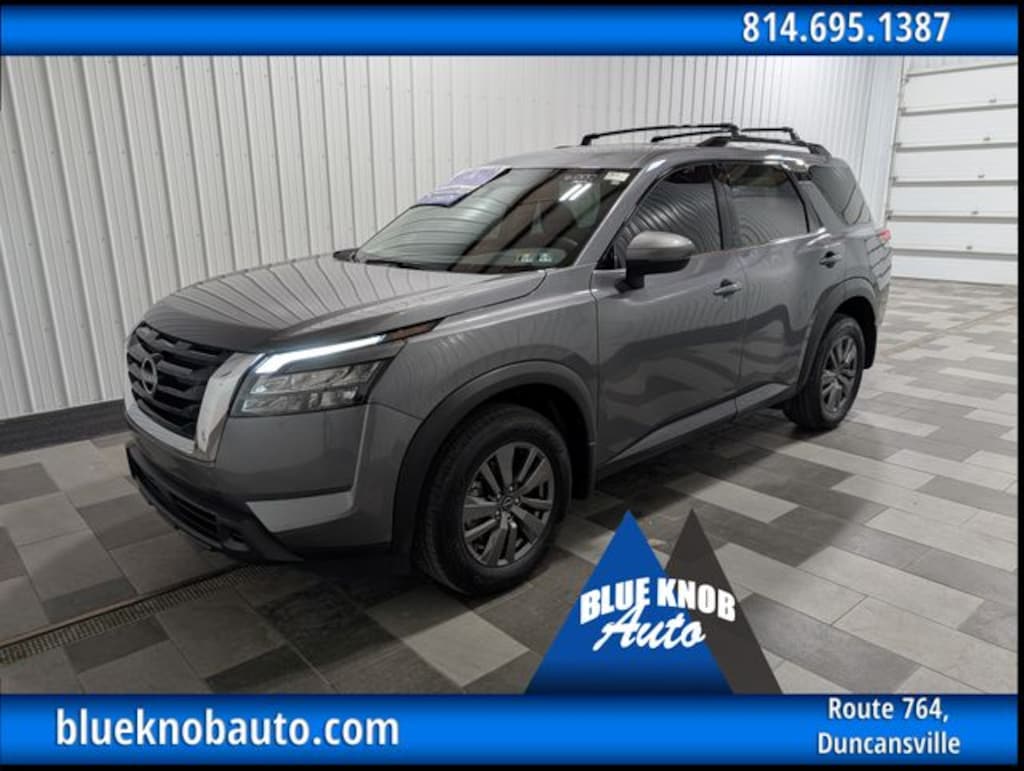 Used 2025 Nissan Pathfinder SV SUV