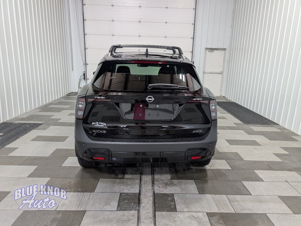 Used 2026 Nissan Kicks SV SUV