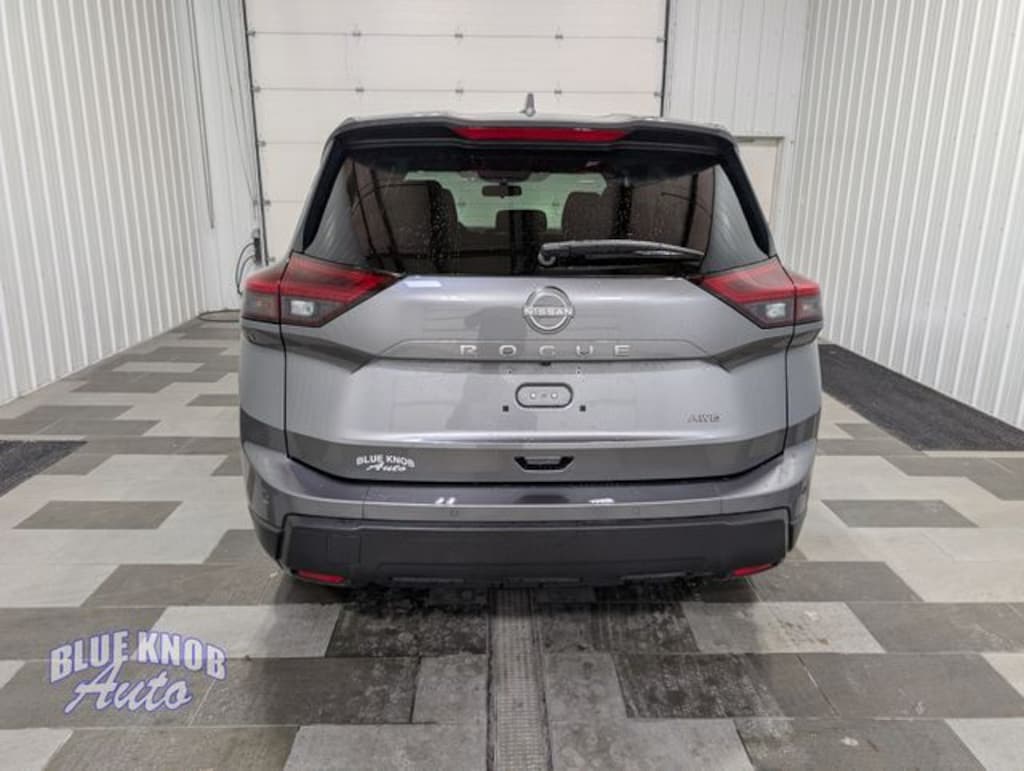 Used 2026 Nissan Rogue SV SUV