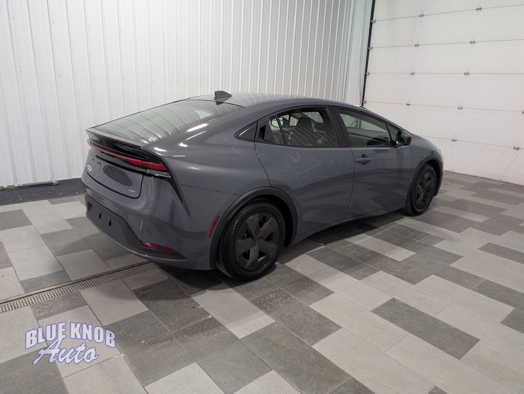 Used 2025 Toyota Prius LE Hatchback